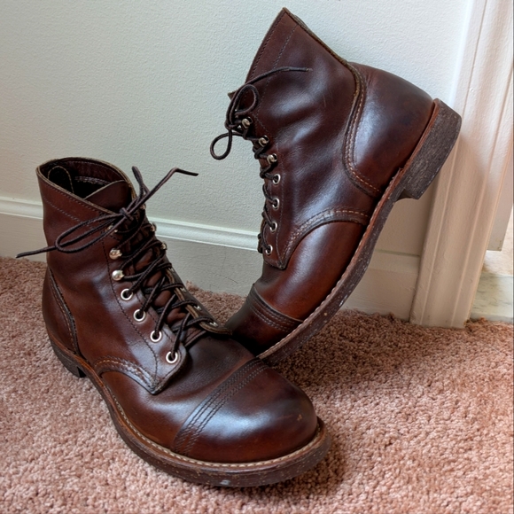 Red Wing 8111 Iron Rangers - Picture 1 of 8